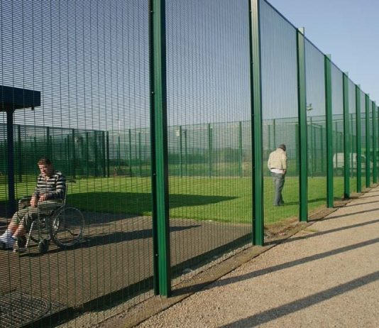 Visite au centre fermé de Steenokkerzeel (127 bis)